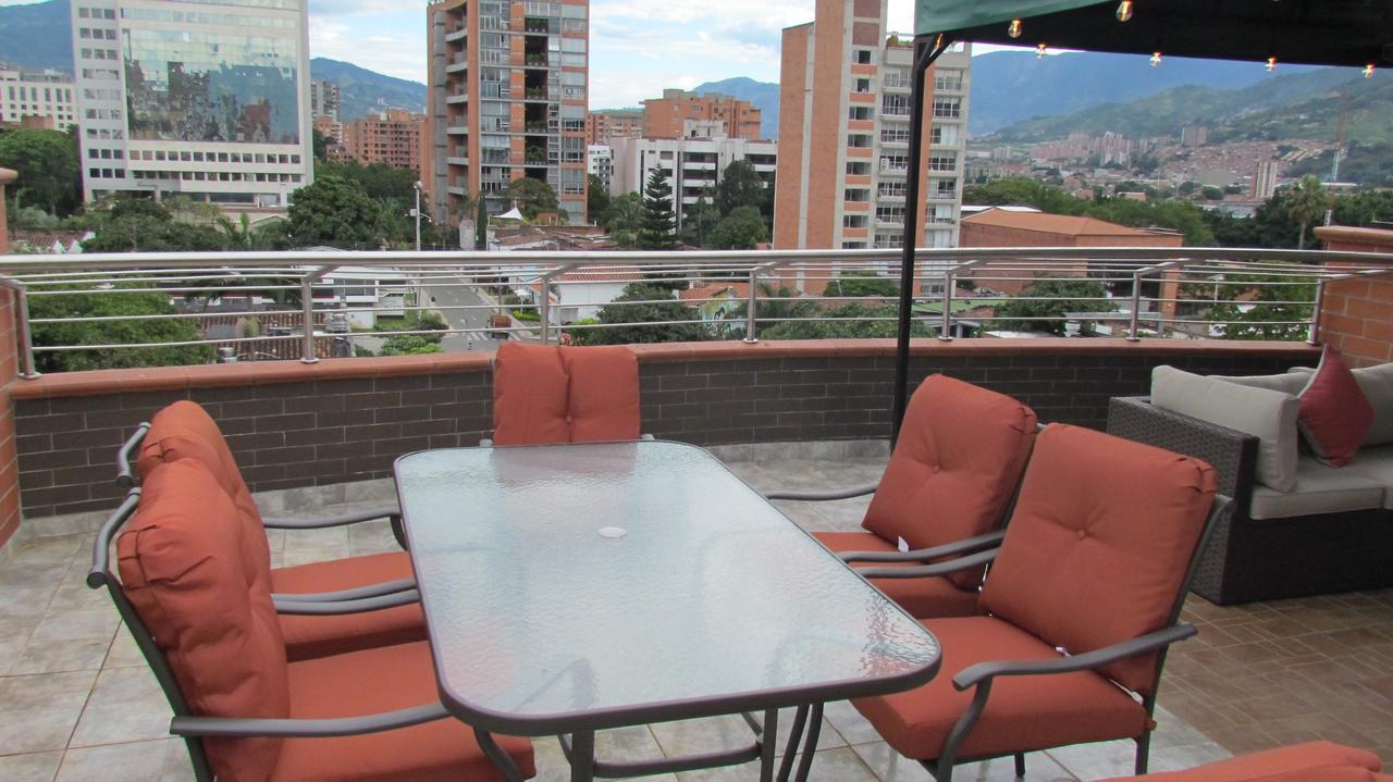 The 9's Apartment Medellin
