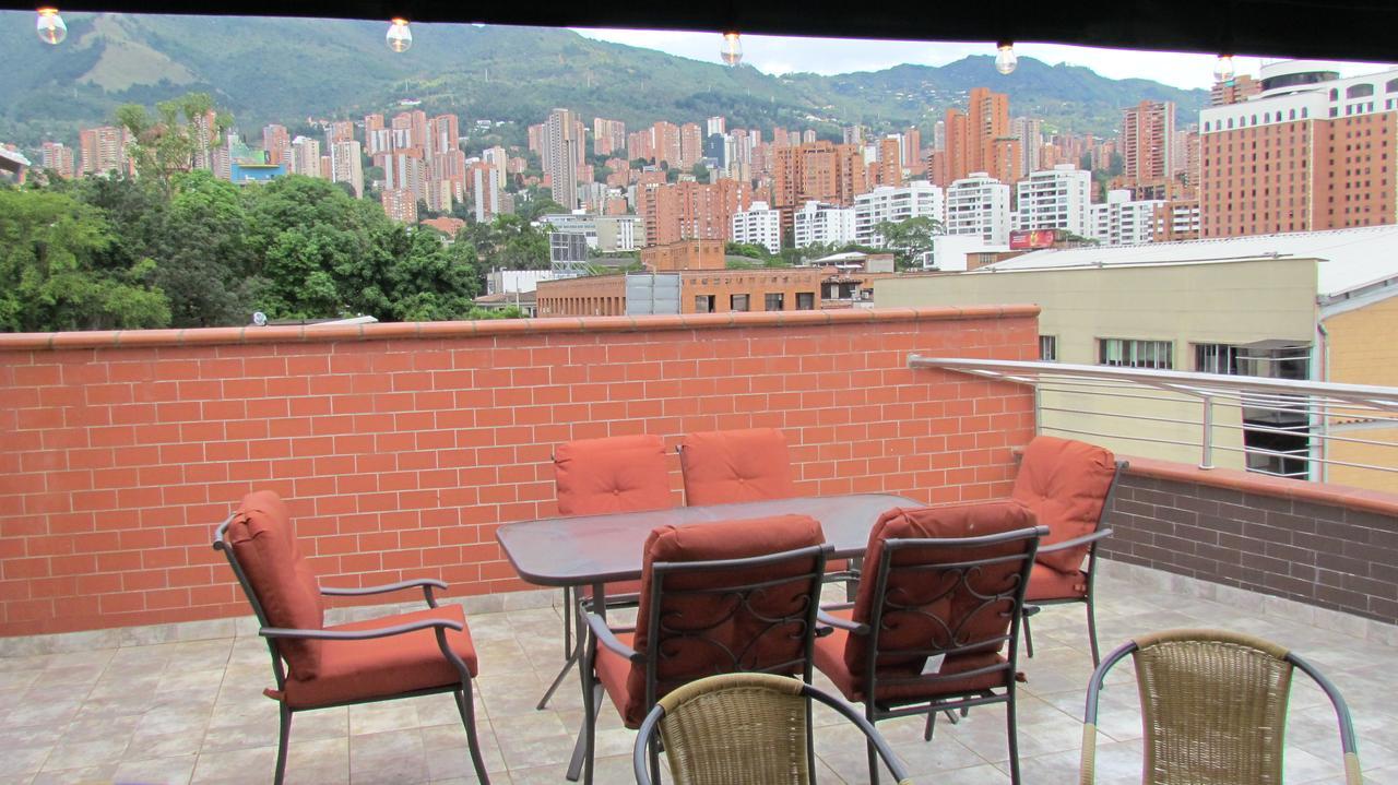The 9's Apartment